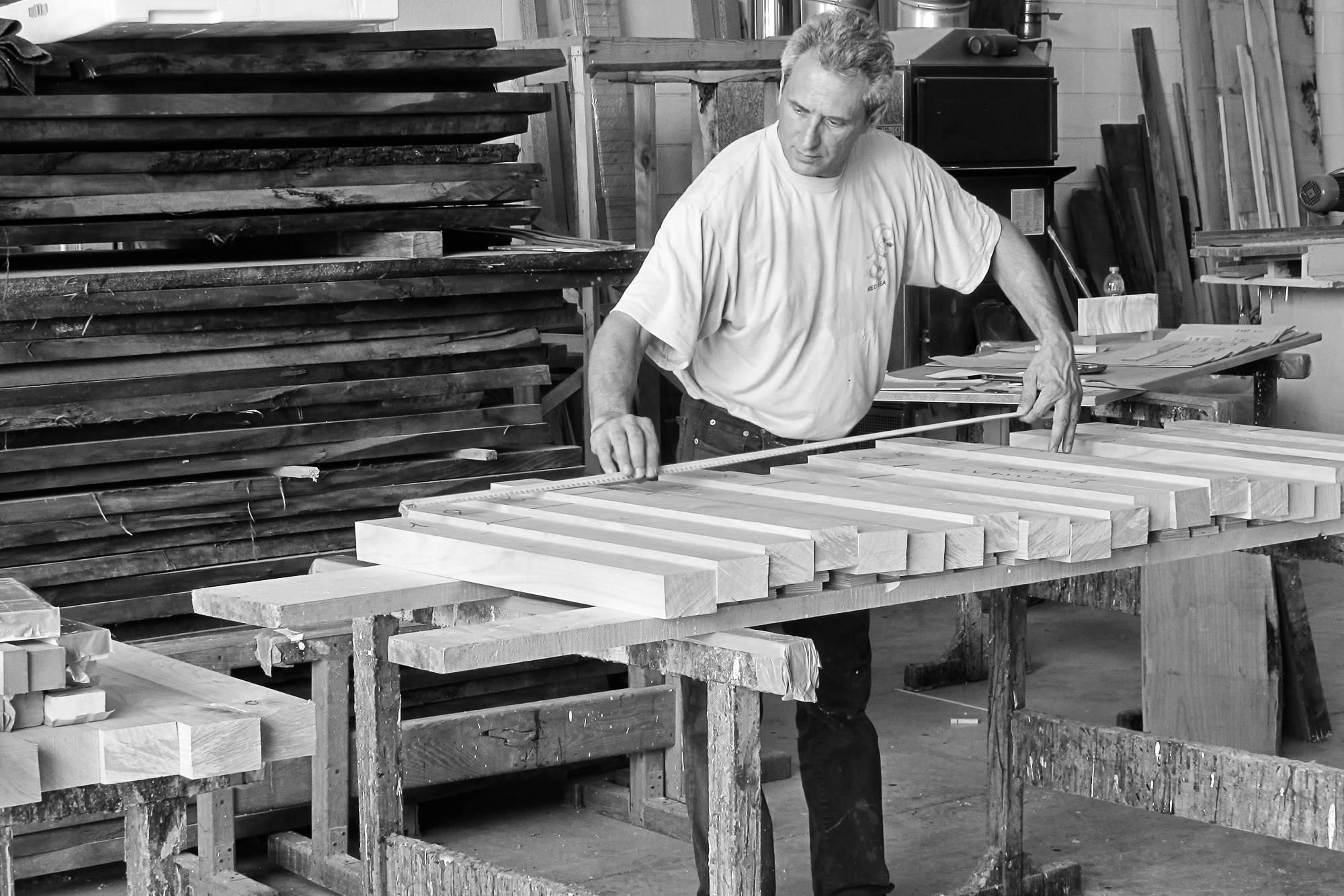 A.M. Progetto Legno di Antonio Comini - Progettazione e Realizzazione di Mobili e Arredamento in legno massello